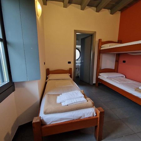 B&B E Ostello, Parco Di Monza, Cascina Costa Alta Luaran gambar